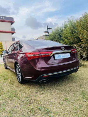 New Toyota Avalon in Al Khums
