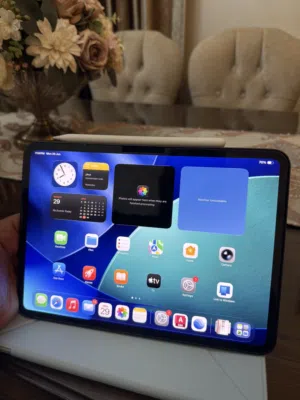 M 5 I pad pro 11  256  + apple pencil pro