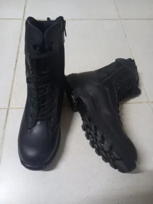 متااااح احذية عسكرية عدد 5 جديدة غير مستعملة بسطار عدد 2 كندرة تكميل عدد 2