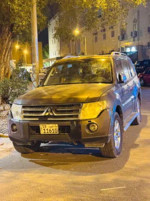 باجيرو للبيع موديل 2009