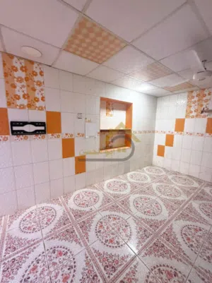 350 m2 3 Bedrooms Townhouse for Rent in Basra Saie