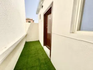 استوديو مفروش مدخل خاص للايجار بمدينه خليفه أ بالقرب من نادي الفرسان