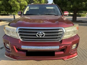 Used Toyota Land Cruiser in Muscat