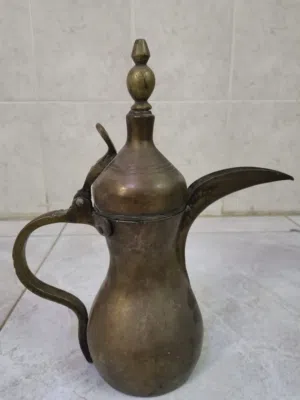 دلة نحاسية تراثية قديمة لتواصل واتس