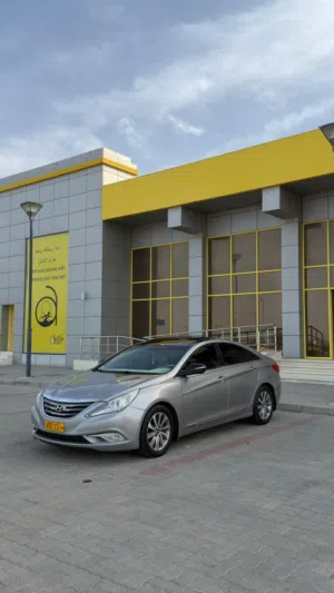 Used Hyundai Sonata in Al Sharqiya