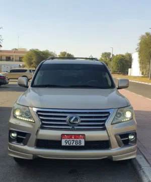 Used Lexus LX in Al Ain