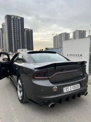 دودج جارجر 2018 RT ضرر خلفي * سعر مناسب *