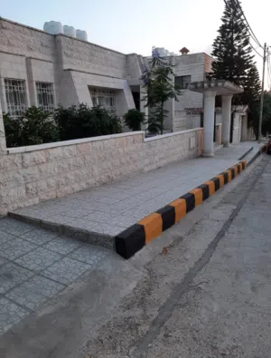 فيلا للبيع _ اربد _ اسكان المهندسين .الحي الجنوبي .