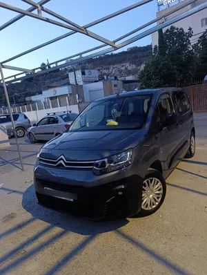 used-citroen-berlingo-in-nablus