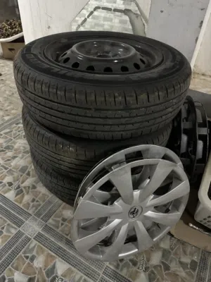 4 تواير مع رنجات للبيع