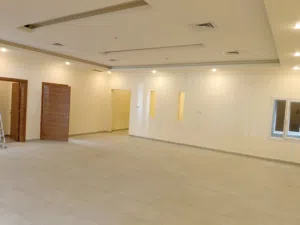 للايجار دور ارضي كامل مع ديوانية باابوفطيره