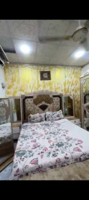 غرفة اخشاب