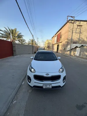 سبورتاج 18 للبيع