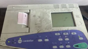 جهاز تخطيط قلب صناعه المانيه 10 ليدات بحالة الوكاله للبيع بسعر 180 دينار