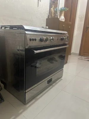 غاز مستعمل بحال الوكاله كل اشي شغال فيه