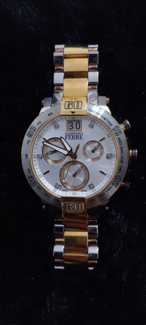 ساعه ماركه Gianfranco feere  اصليه سويسريه الصنع من ساعات المجوهرات بالالماس