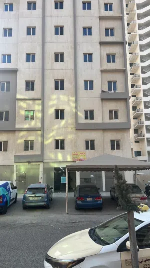 Unfurnished Monthly in Al Ahmadi Fintas