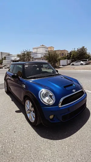 Used MINI Coupe in Muscat