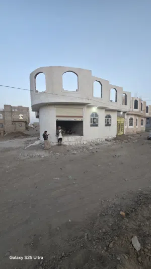 150 m2 4 Bedrooms Townhouse for Sale in Sana'a Uruq