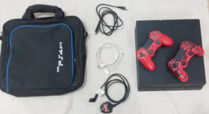 "للبيع PS4 500  GB، الجهاز بحالة ممتازة جداً وما يشتكي من شي. معاه يدتين  وجميع الوصلات