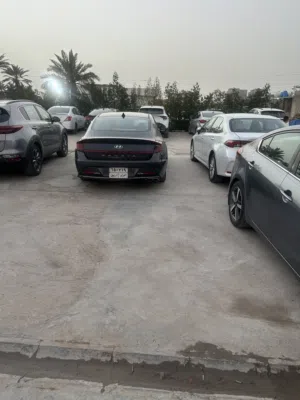 Used Hyundai Sonata in Baghdad