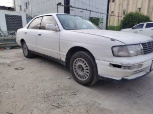 تويوتا كراون بطه
