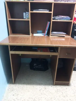 مكتب دراسي تفصيل