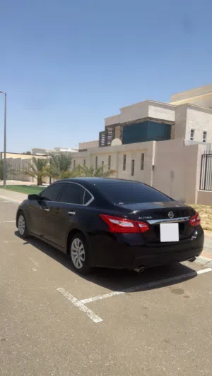 وارد امريكا موتر ما يشكي من شي الحمدلله