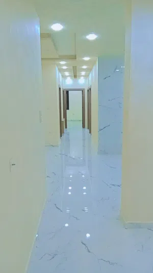 180 m2 4 Bedrooms Apartments for Sale in Irbid Petra Street