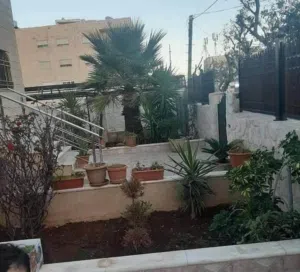 بيت مستقل للبيع في طبربور