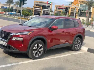 Nissan Rogue SV - 2023