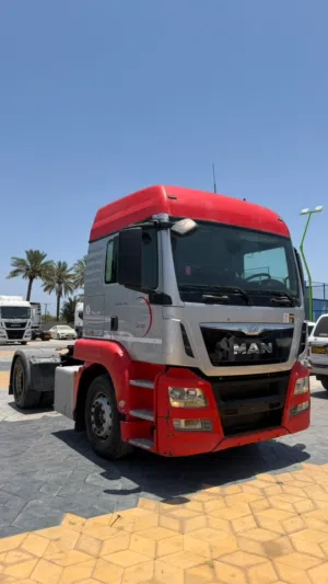 راس تريلة مان