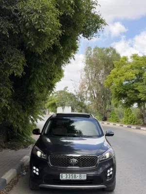 Used Kia Sorento in Qalqilya