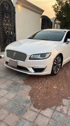 Used Lincoln MKZ in Abu Dhabi