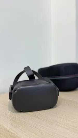 Vr مستعمل للبيع