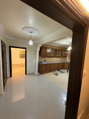 180 m2 3 Bedrooms Apartments for Rent in Irbid Al Hay Al Sharqy