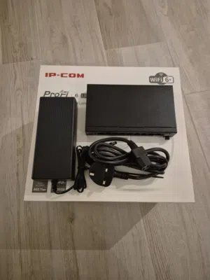 8-port PoE Switch 102W