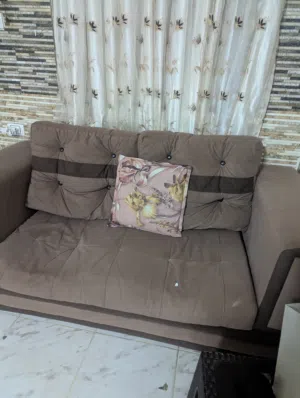 طقم كنب شبه جديد وطقم كورنر خشب تقبل