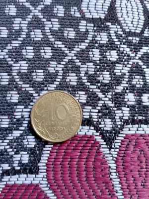 العملات النقدية