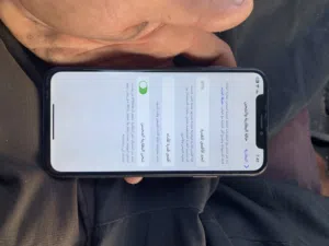 السلام عليكم ورحمة الله وبركاته نقدم لكم آيفون Xالعادي مستعمل حالة جيدة جدا يوريد تغير الخلفيا بي 40