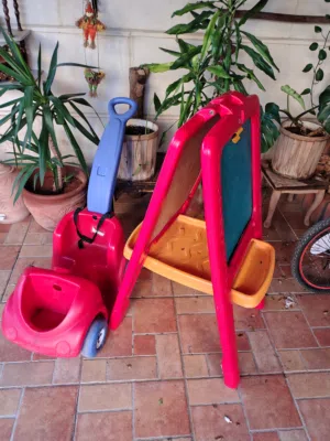 لوح رسم جهتين و سياره ركوب الامريكيه من step2 سعر الشراء 180