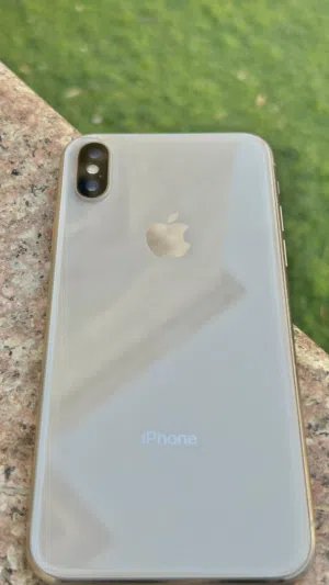 Apple iPhone X 256 GB in Al Sharqiya