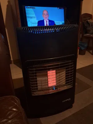 صوبة غاز شبه جديد نوع ممتاز