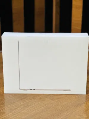 MacBook Air M3 15-inch  256GB 16 GB RAM 1 year warranty Arabic keyboard with box & charger type-C