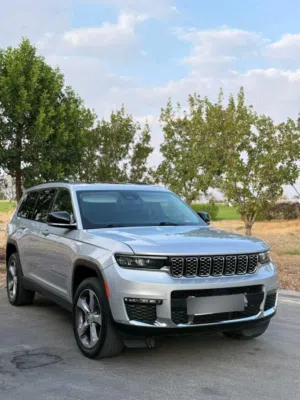 Used Jeep Grand Cherokee L in Dhofar