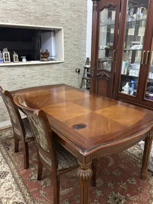 طاولة اكل للبيع