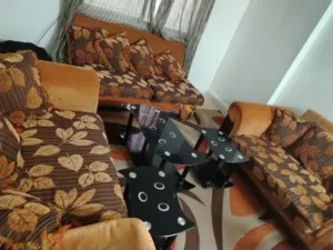 ًطقم كنب فخم للبيع زان خشبب ممتاز
