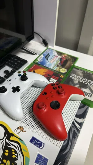 اكس بوكس ون اس (1S) .