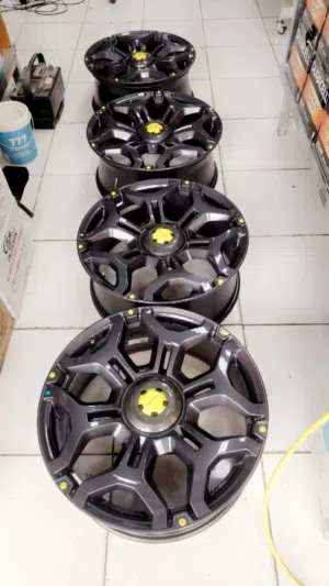 للبيع للبيع جنوط جيتور Jetour T2