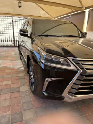 Lexus Lx Gcc low km 37,000 well maintained